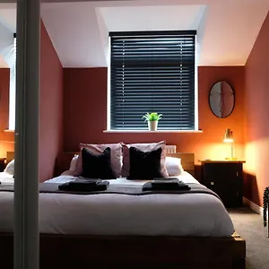 Cosy - 0.6 Miles From The Centre , Chester United Kingdom